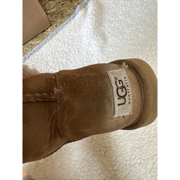 UGG Bailey Button Triplet II Boot Chestnut – 9 US UK 7.5 - Picture 9 of 13